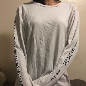 Aritzia Graphic L/S Top